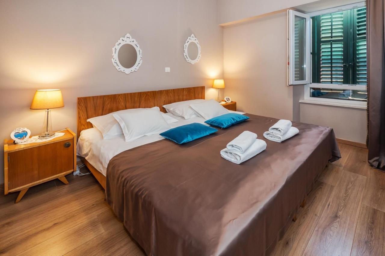 Apartment Queen Teuta In The Heart Of Split Historical Heritage 외부 사진