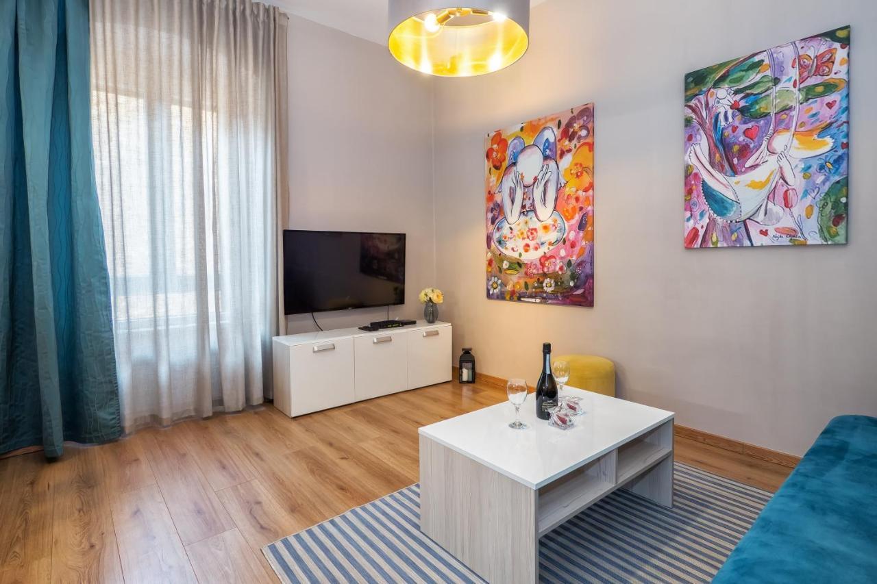 Apartment Queen Teuta In The Heart Of Split Historical Heritage 외부 사진
